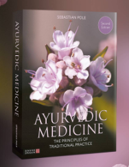 《阿育吠陀医学（第二版）：传统临床与植物药全书》